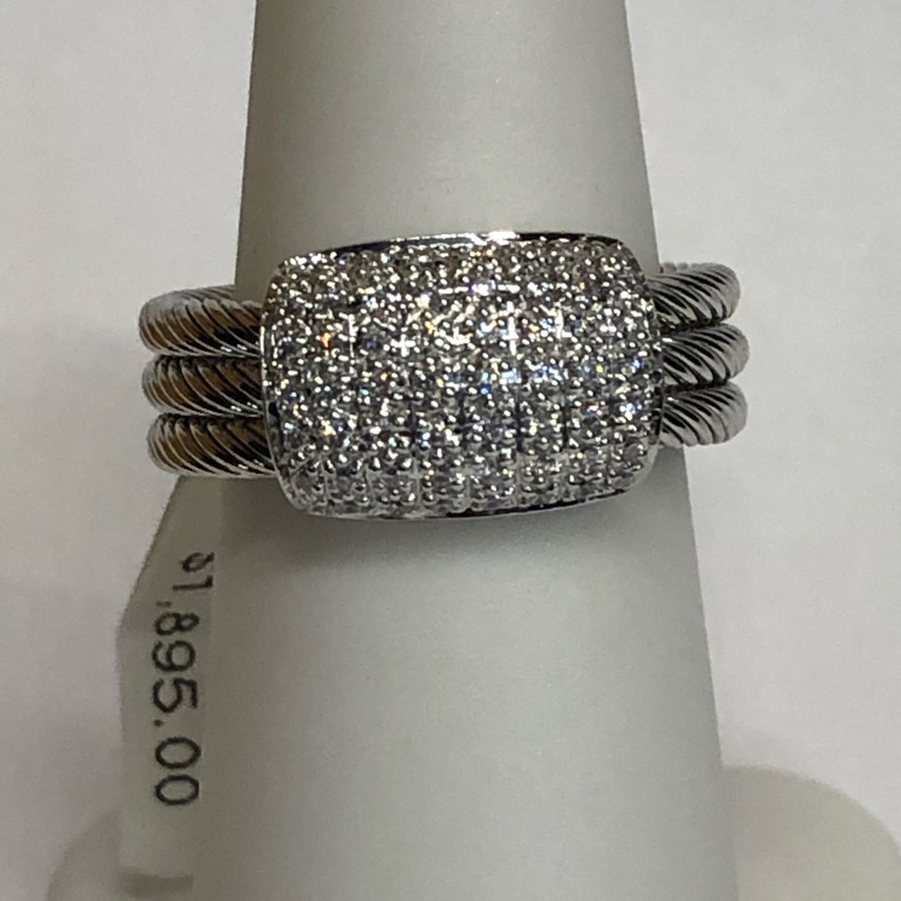 Charriol 18kt white gold and diamond ring